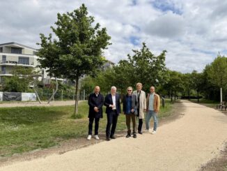 Neue Fuß und Radwege verbinden Helling Höfe direkt mit Rheinufer in Kastel