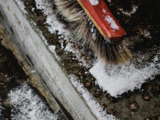 Walluf erinnert an Räumpflicht und Streupflicht im Winter