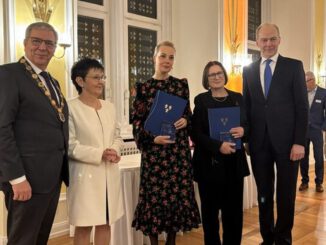 Wiesbaden ehrt Menschenrechtlerinnen mit Ludwig Beck Preis und zeichnet Alltagsretter aus